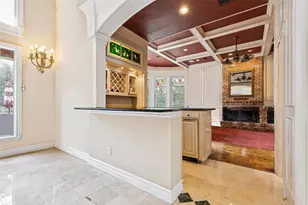 385 Meadowview Dr, Argyle, TX 76226 - Photo 11