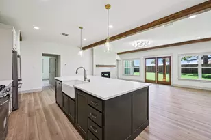 8020 Mickey St, North Richland Hills, TX 76182 - Photo 17