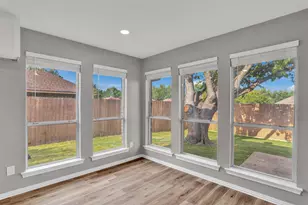 204 Liberty Dr, Wylie, TX 75098 - Photo 5