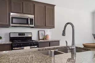 1620 Meadow Trail Ln, Aubrey, TX 76227 - Photo 9