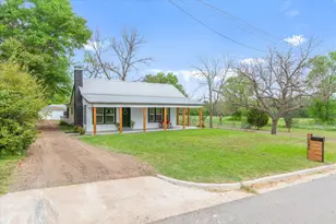 540 E Goshen St, Canton, TX 75103 - Photo 3