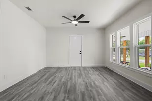 540 E Goshen St, Canton, TX 75103 - Photo 15