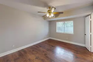 810 Pleasant Hills Dr, Dallas, TX 75217 - Photo 9