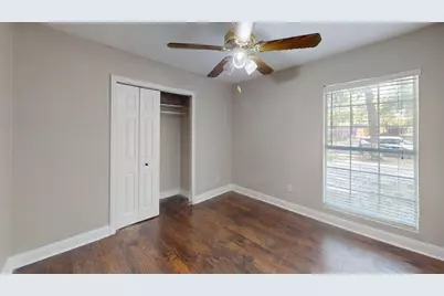 810 Pleasant Hills Drive, Dallas, TX 75217 - Photo 11