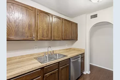 2204 Ridgedale Drive, Carrollton, TX 75006 - Photo 13