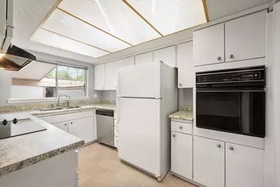 376 Westview Terrace, Arlington, TX 76013 - Photo 17