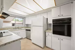 376 Westview Terrace, Arlington, TX 76013 - Photo 17