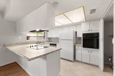 376 Westview Terrace, Arlington, TX 76013 - Photo 15