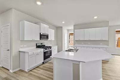 9741 McClane Farm Drive, Crowley, TX 76036 - Photo 5