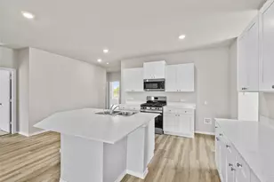 9741 McClane Farm Dr, Crowley, TX 76036 - Photo 7