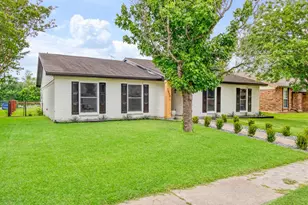 2430 Cedar Elm Ln, Garland, TX 75043 - Photo 5