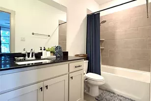 2741 Levee Ln, Lewisville, TX 75067 - Photo 5