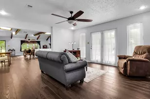 266 Locust Rd, Pottsboro, TX 75076 - Photo 3