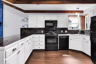 266 Locust Rd, Pottsboro, TX 75076 - Photo 5