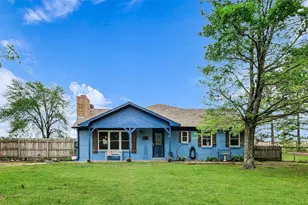 266 Locust Rd, Pottsboro, TX 75076 - Photo 1