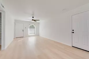 3922 Cambridge Dr, Garland, TX 75043 - Photo 7