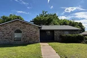 5901 Stardust Dr S, Watauga, TX 76148 - Photo 3