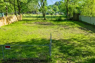 2617 Graham St, Paris, TX 75460 - Photo 25