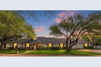 1017 S Nolan River Road, Cleburne, TX 76033 - Photo 5