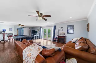1017 S Nolan River Rd, Cleburne, TX 76033 - Photo 19