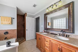 1017 S Nolan River Rd, Cleburne, TX 76033 - Photo 21