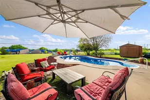 1017 S Nolan River Rd, Cleburne, TX 76033 - Photo 31