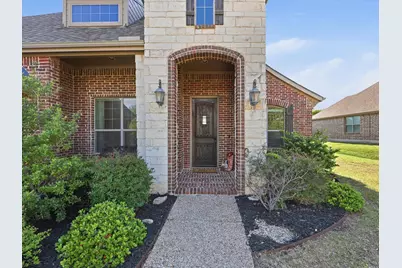 10917 Swift Current Trail, Fort Worth, TX 76179 - Photo 3