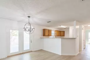 7725 John Carroll Dr, Abilene, TX 79606 - Photo 7