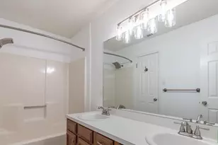 7725 John Carroll Dr, Abilene, TX 79606 - Photo 15