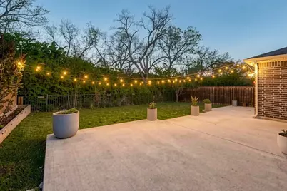 2070 Alamandine Avenue, Cross Roads, TX 76227 - Photo 19