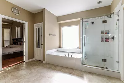 611 Laura Lane, Grand Prairie, TX 75052 - Photo 29