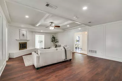 414 Willowcrest Drive, Garland, TX 75040 - Photo 7