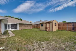 414 Willowcrest Dr, Garland, TX 75040 - Photo 25