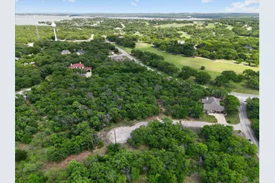106 Ash Court, Runaway Bay, TX 76426 - Photo 5