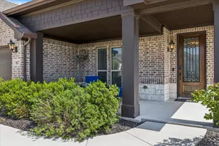 1027 Stockton Dr, Godley, TX 76044 - Photo 3