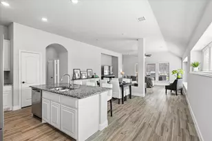 1027 Stockton Dr, Godley, TX 76044 - Photo 9