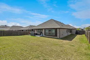 1027 Stockton Dr, Godley, TX 76044 - Photo 23