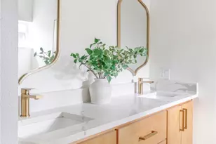 3611 Marsh Ln Pl, Dallas, TX 75220 - Photo 17