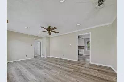 2310 Ridgewood Street, Irving, TX 75062 - Photo 11
