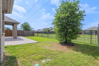 240 Darlington Trail, Fort Worth, TX 76131 - Photo 21