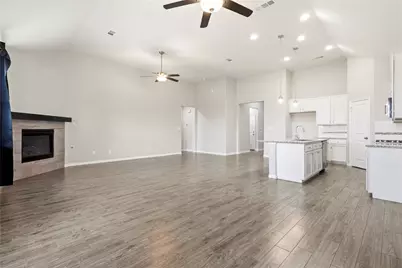 240 Darlington Trail, Fort Worth, TX 76131 - Photo 5