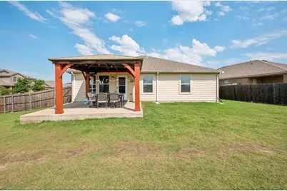 900 Sapphire Drive, Princeton, TX 75407 - Photo 17