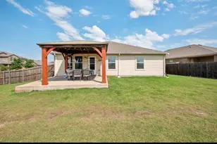 900 Sapphire Dr, Princeton, TX 75407 - Photo 17