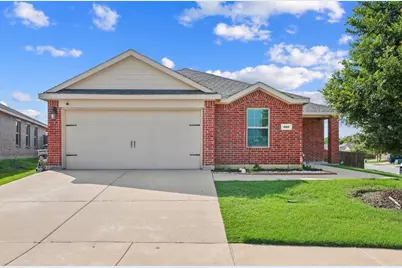 900 Sapphire Drive, Princeton, TX 75407 - Photo 1