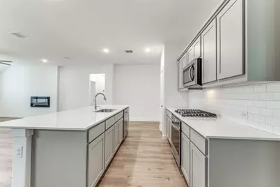 4923 Bellhurst Drive, Princeton, TX 75071 - Photo 7