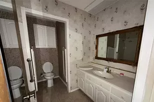 2904 Steve Dr, Hurst, TX 76054 - Photo 21