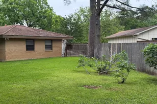 126 Sanders Pl, Irving, TX 75062 - Photo 29