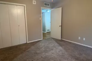 126 Sanders Pl, Irving, TX 75062 - Photo 19