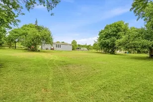 8305 Bluebonnet Cir, Alvarado, TX 76009 - Photo 5