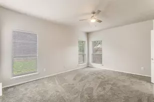 9705 Hedge Bell Dr, McKinney, TX 75072 - Photo 9